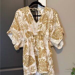 Cupshe Mustard and White Tropical Leaf V-Neck Romper